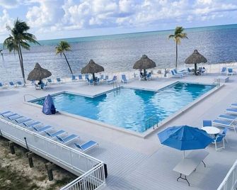 Caloosa Cove Resort - Islamorada - Pool