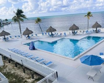 Caloosa Cove Resort - Islamorada - Svømmebasseng