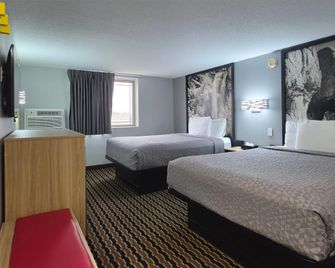 Super 8 by Wyndham Yankton - Yankton - Schlafzimmer