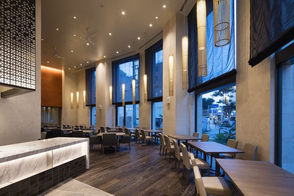 Jr Kyushu Hotel Blossom Naha - נאהא - מסעדה