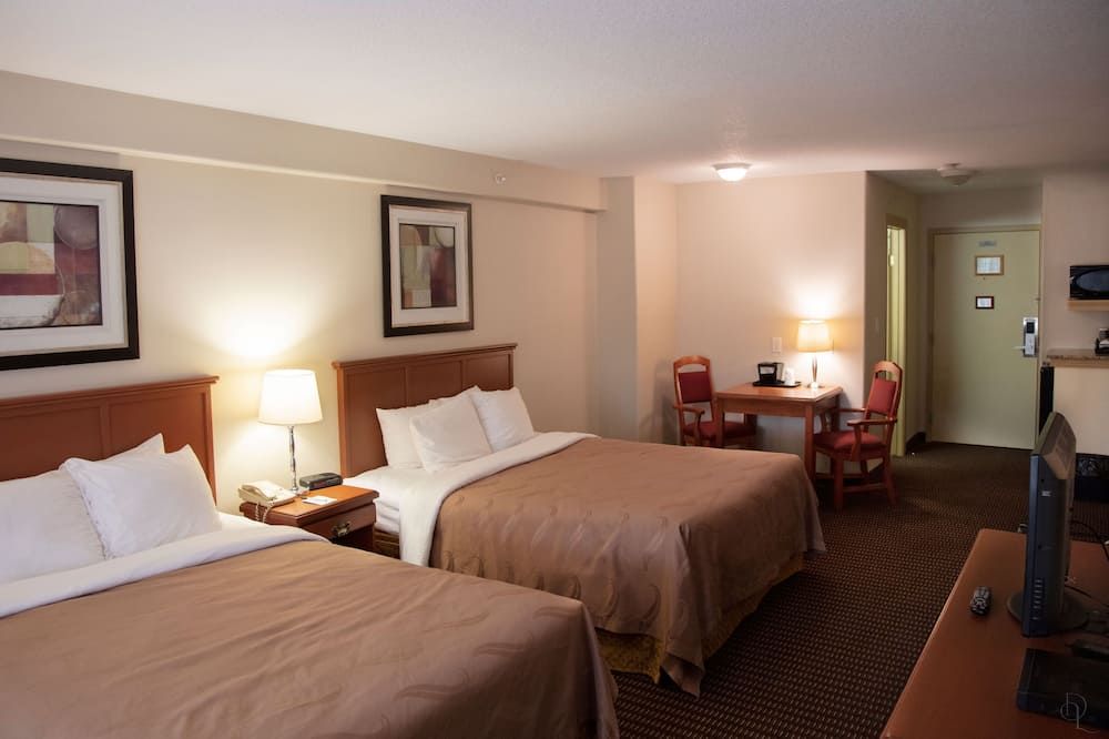 All Stay Suites - Westlock - Bedroom