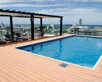 Four Points by Sheraton Veracruz - Boca Del Rio - Басейн