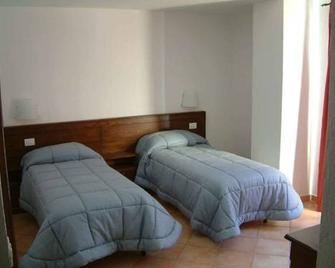 Agriturismo Les Hiboux - Brusson - Camera da letto