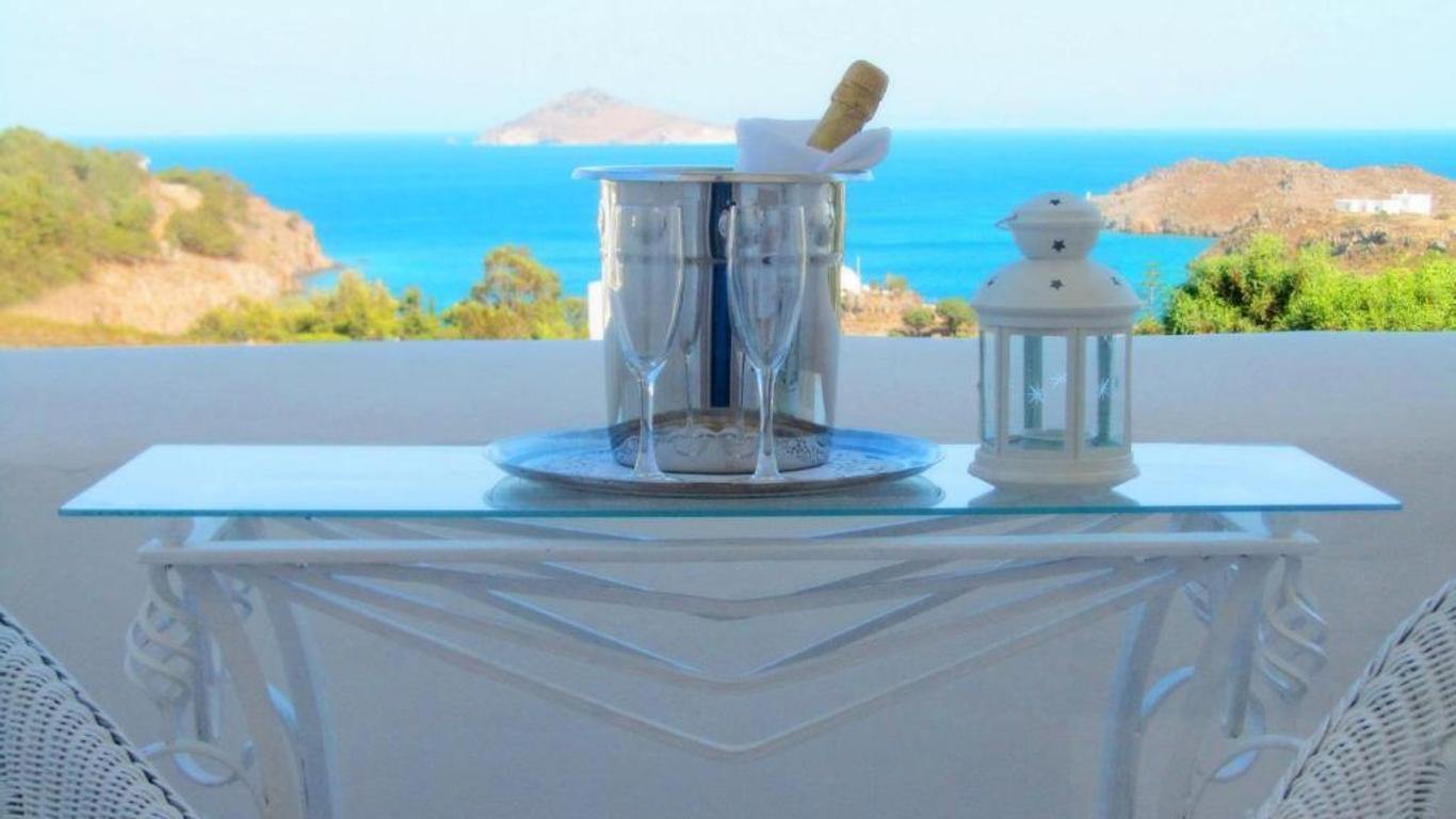 Porto Scoutari Romantic Hotel