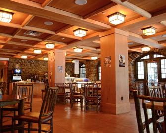 Overlook Lodge and Stone Cottages at Bear Mountain - Fort Montgomery - Restaurante