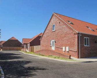 Dawson Park 5 - Uk12664 - Mablethorpe - Building