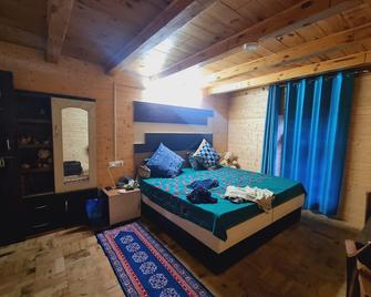Himalaya Retreat , Keylong - Keylong - Bedroom