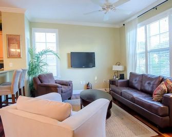 Angler's Reef Resort by KeysCaribbean - Islamorada - Wohnzimmer