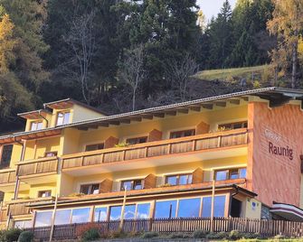 Hotel Restaurant Raunig - Bad Kleinkirchheim - Building