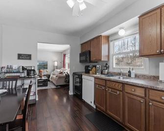 Tranquil 2br Apt Ne Mpls - 8073 Apt 4 - Minneapolis - Cuisine