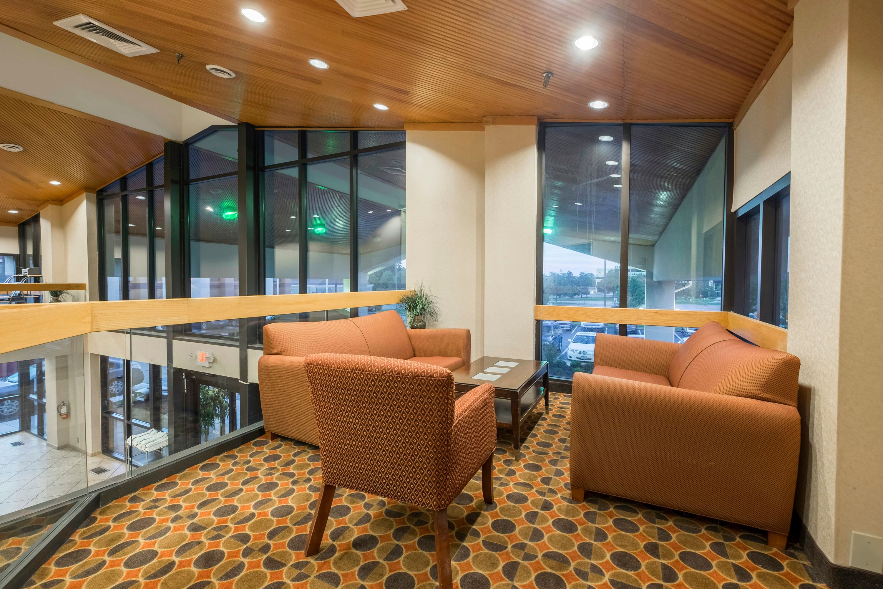 Red Roof Inn & Suites Cincinnati North-Mason - Cincinnati - Lobby