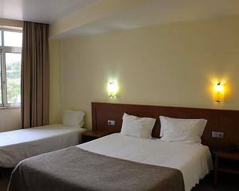 Hotel São Francisco - Leiria - Bedroom