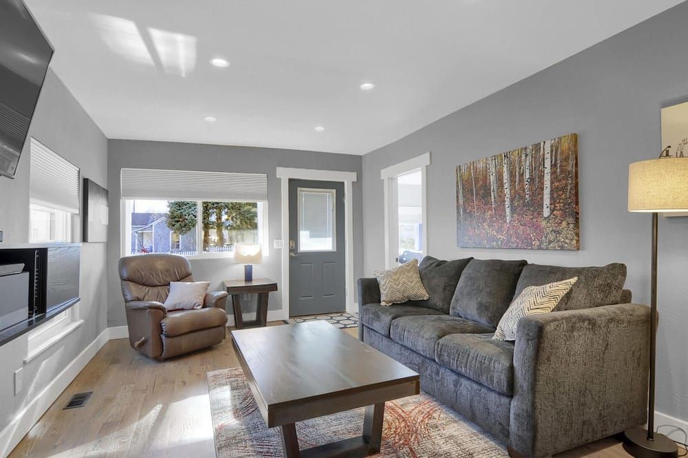 Luxurious, Impeccable Home in Old Colorado City - קולרדו ספרינגס - סלון