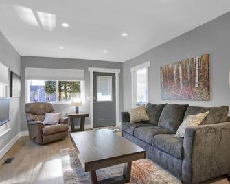 Luxurious, Impeccable Home in Old Colorado City - Colorado Springs - Vardagsrum