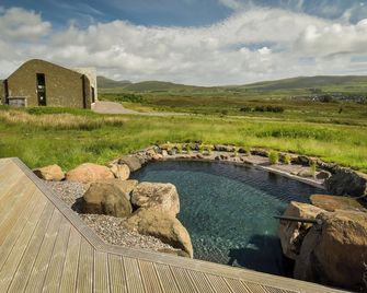 Bracken Hide Hotel - Portree