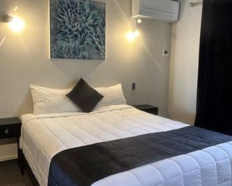 Aquarius Motor Inn - Hamilton