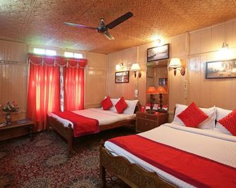 Manila Groups of Houseboats - Srinagar - Bedroom