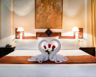 Casa Palacio Pilar Del Toro - Granada