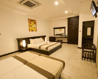 Rajarata Hotel - Anuradhapura
