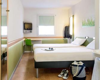 Ibis Budget Karlsruhe - Karlsruhe - Quarto