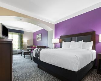 La Quinta Inn & Suites by Wyndham Pearland - Houston South - Pearland - Soveværelse