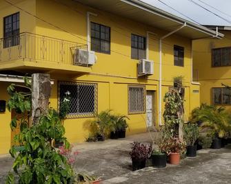 Sunflower Apartments Trinidad - Couva