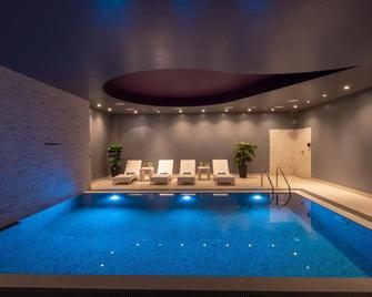 Boutique Hotel Life - Rogoznica - Pool