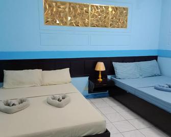 Hayward Travel Inn - Tacloban City - Ložnice