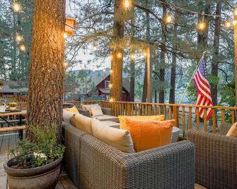 Aery Pines - Wrightwood - Balcony