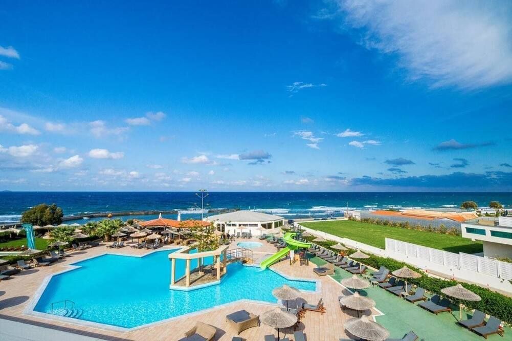 Senseana Sea Side Resort & Aquadventure - הרסוניסוס - בריכה