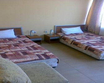 Hotel Sofia - Pomorie - Habitación