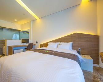Suncheonman S Hotel - Suncheon - Habitación