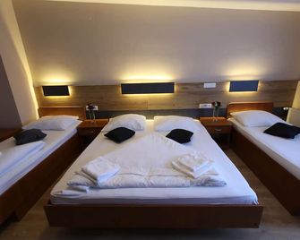 Hotel Zagi - Oroslavje - Habitación