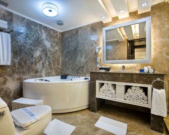 Hotel Agrabad - Chittagong - Bad