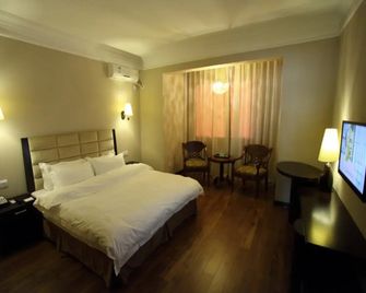 Camilla Anshan Hotel - Anshan