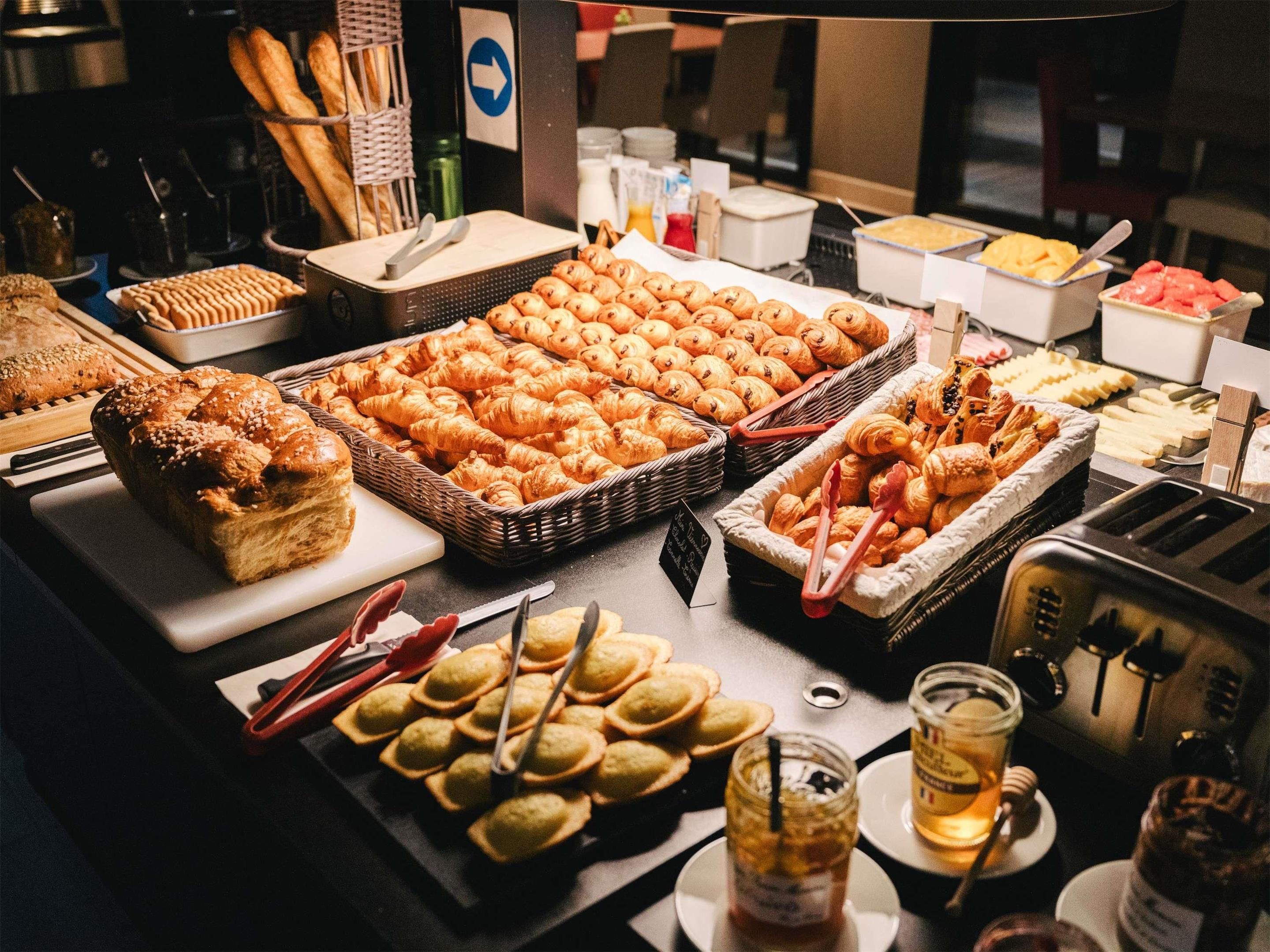 Ibis Rouen Centre Rive Gauche Mermoz - Rouen - Buffet