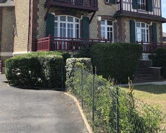 L oceanide - Benerville-sur-Mer - Bâtiment