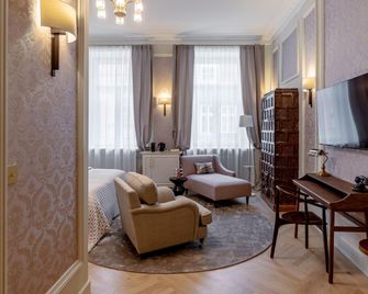 Hotel Unicus Palace Old Town - Destigo Hotels - Cracóvia - Sala de estar