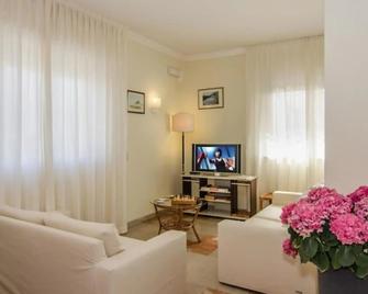 Hotel Laurin - Camaiore - Living room