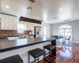 New Tiny Home Uptown Phoenix (Unit E) - Phoenix - Cozinha