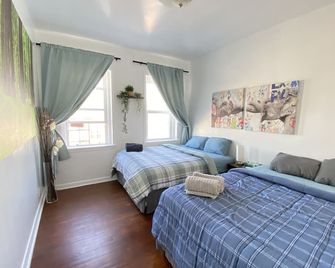 3 Bedroom: Lovely Apt - 12 minutes to Times Square - West New York - Sypialnia