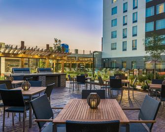 Homewood Suites by Hilton Little Rock Downtown - ליטל רוק - פטיו