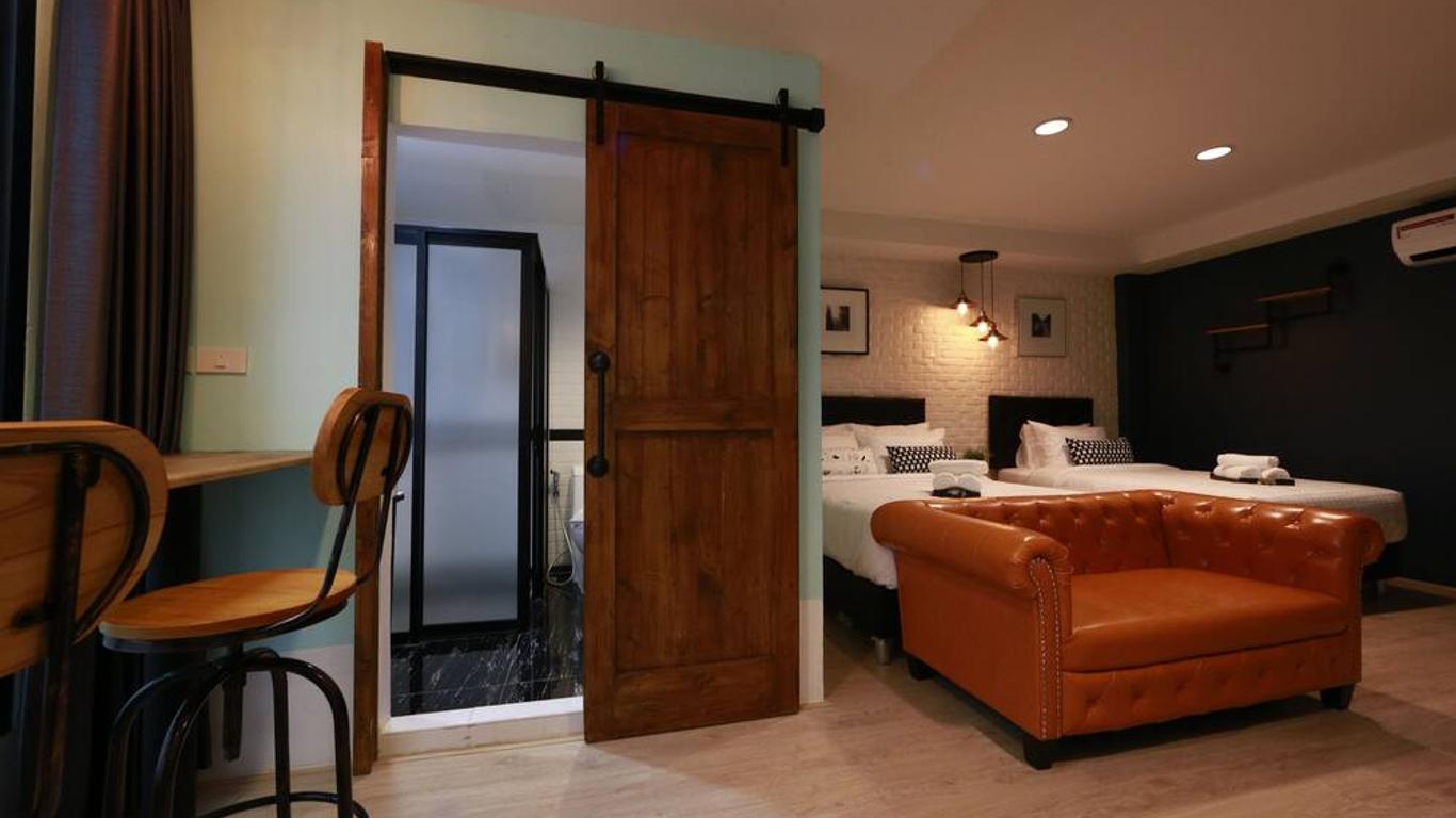 أداجيو بانكوك