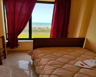 Sanremo Hotel Restorant - Durrës - Bedroom