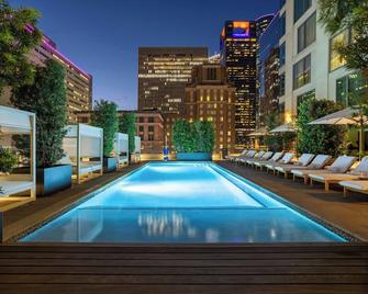 The Laura Hotel, Houston Downtown, Autograph Collection - Houston - Pool