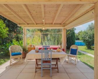 Holiday Home Casina del Sole by Interhome - Camaiore - Patio