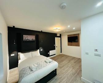 Sk Heathrow Hotel - Hayes - Slaapkamer