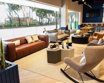 Ibis Styles El Malecon Guayaquil - Guayaquil - Salon