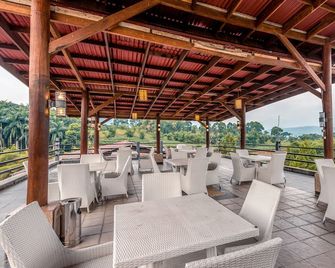 Hotel O Bogor Puncak Near Padang Golf Bukit Pelangi Formerly Gunung Geulis Village - Sukaraja