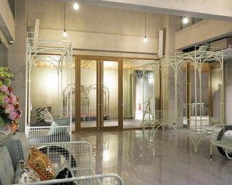 Samsen Street Hotel - Bangkok - Lobby